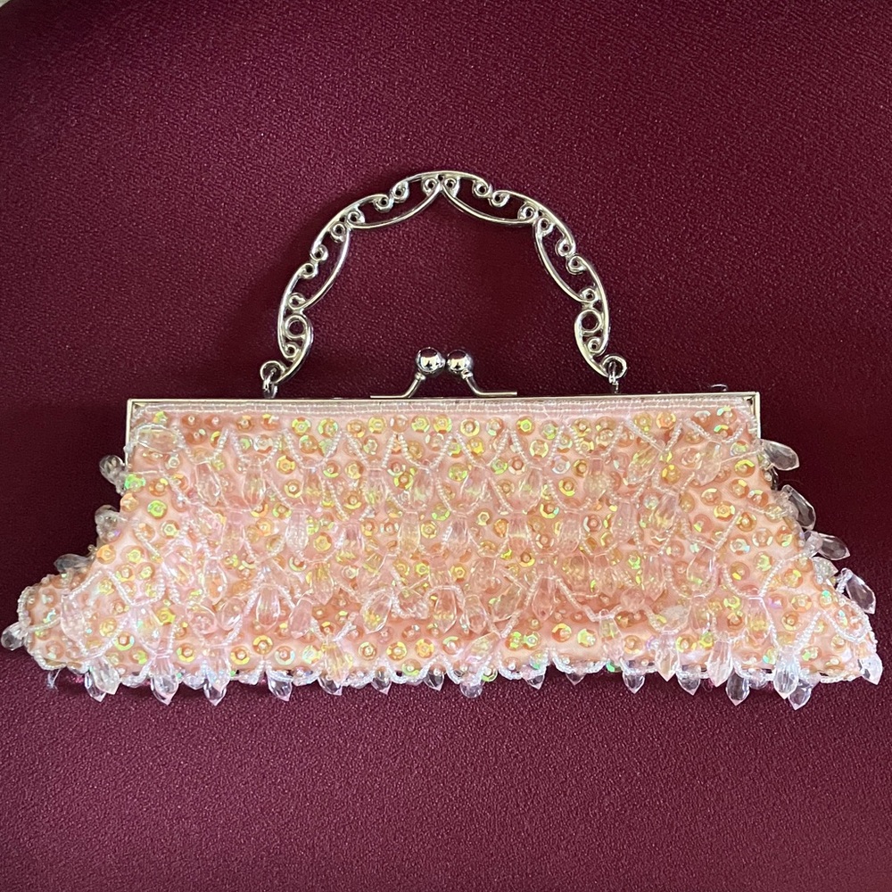 Elegant Pink Beaded Clutch